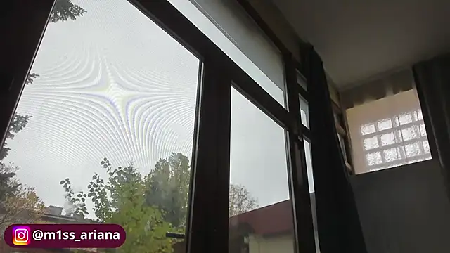 Miss Ariana  online show from 7, 11, 2025