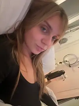 Snapshot of jessieamy chatting on 25, 9, 2025 jessieamy online show from 25, 9, 2025