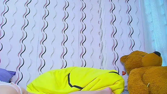 Snapshot of Asiannina chatting on 22, 10, 2025 Asiannina online show from 22, 10, 2025