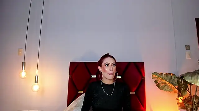 JupiteFox online show from 4, 2, 2026