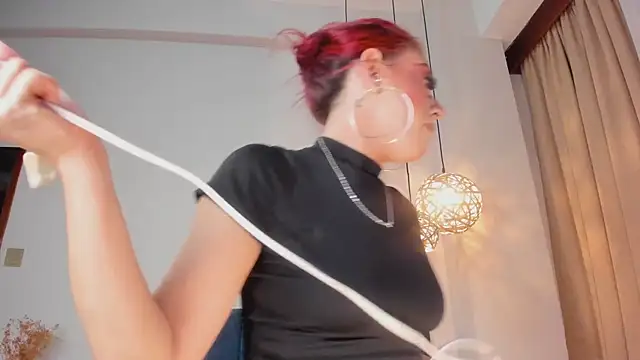 JupiteFox online show from 4, 3, 2026