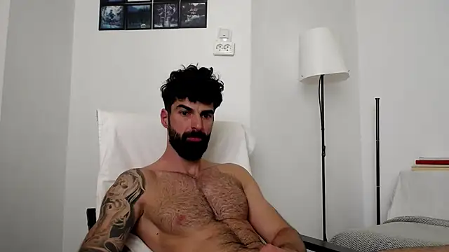 Snapshot of Verycutex chatting on 17, 6, 2026 Verycutex online show from 17, 6, 2026