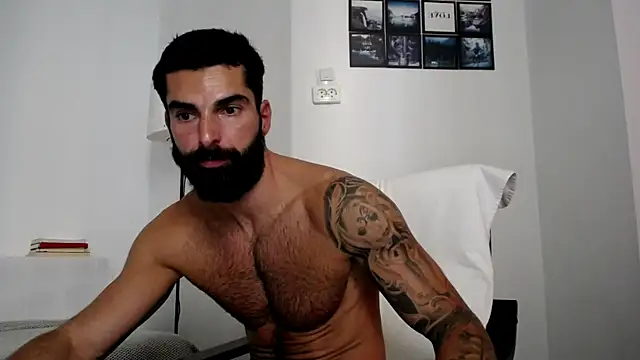 Verycutex online show from 6, 10, 2025