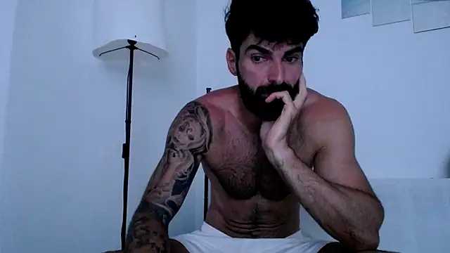 Snapshot of Verycutex chatting on 14, 7, 2026 Verycutex online show from 14, 7, 2026