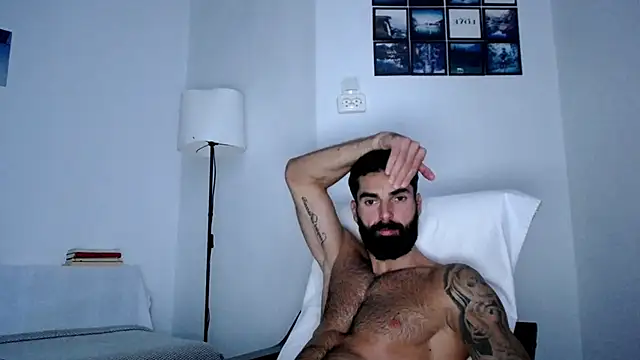 Verycutex online show from 5, 10, 2025