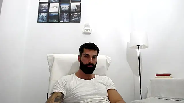 Verycutex online show from 14, 10, 2025