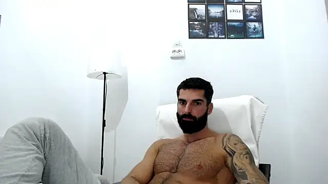 Verycutex online show from 4, 10, 2025