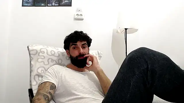 Verycutex online show from 20, 2, 2026