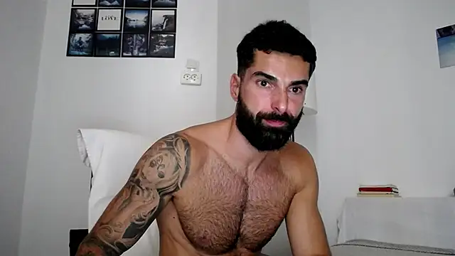 Verycutex online show from 9, 10, 2025