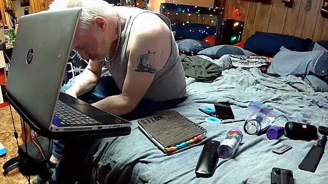 Makowboy online show from 21, 12, 2025