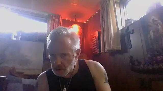 Makowboy online show from 26, 1, 2025