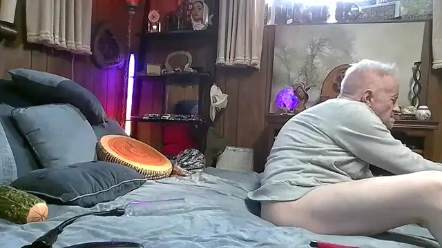 Makowboy online show from 4, 4, 2026