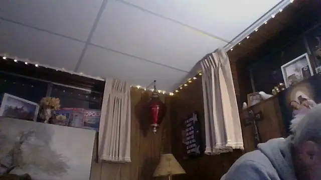 Makowboy online show from 11, 2, 2025