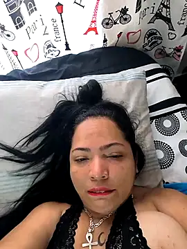 NIKOLE1301 online show from 13, 9, 2025