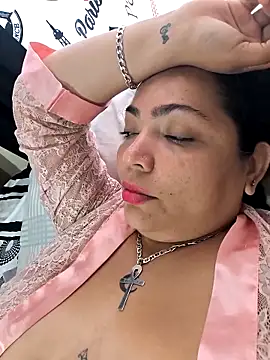 NIKOLE1301 online show from 12, 9, 2025