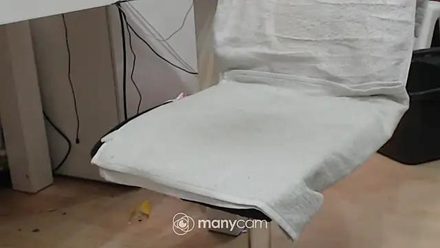 Supermen12171 online show from 3, 1, 2025