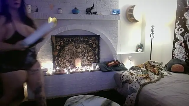 HazeyBvby online show from 17, 1, 2025