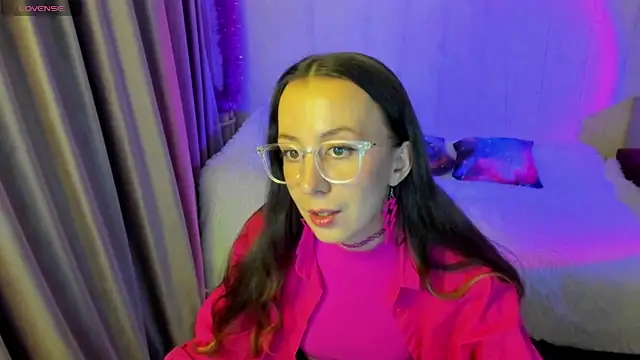 CurlySteph online show from 9, 11, 2025