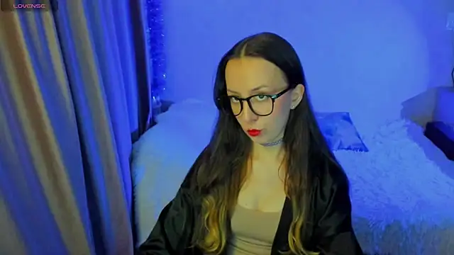 CurlySteph online show from 23, 10, 2025