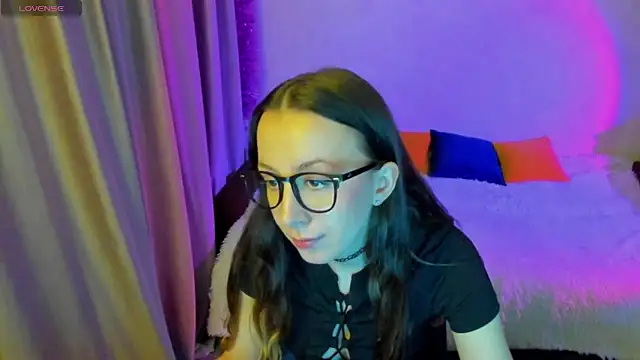 CurlySteph online show from 26, 9, 2025