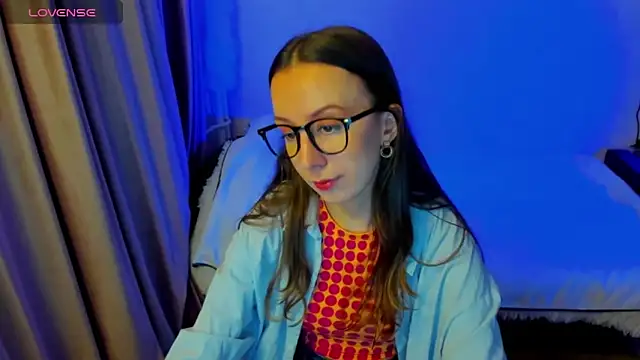 CurlySteph online show from 10, 3, 2026