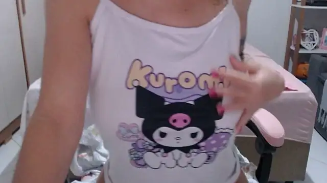 Snapshot of bustycarly chatting on 15, 6, 2026 bustycarly online show from 15, 6, 2026