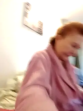 Hottie-Mom online show from 26, 9, 2025