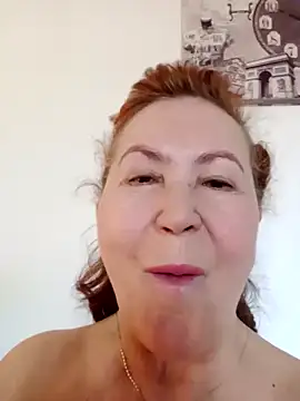 Snapshot of Hottie-Mom chatting on 22, 3, 2026 Hottie-Mom online show from 22, 3, 2026