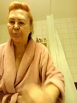 Snapshot of Hottie-Mom chatting on 27, 2, 2026 Hottie-Mom online show from 27, 2, 2026