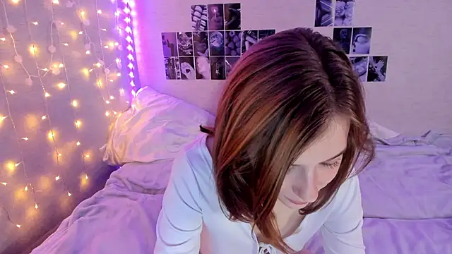 Snapshot of YunaPeace chatting on 20, 9, 2025 YunaPeace online show from 20, 9, 2025