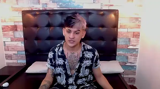 Dona and Carl online show from 12, 12, 2024