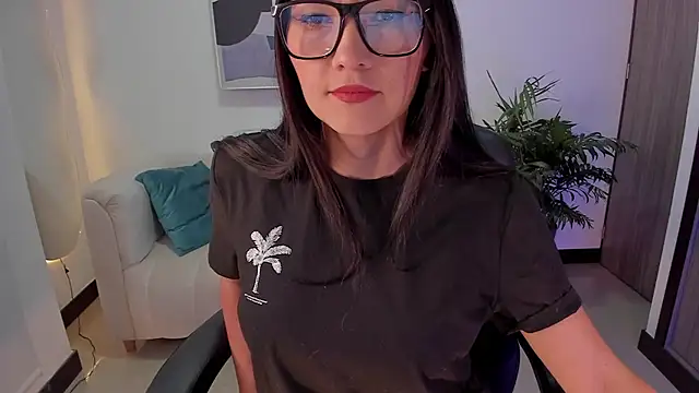 SaraParker  online show from 12, 3, 2025