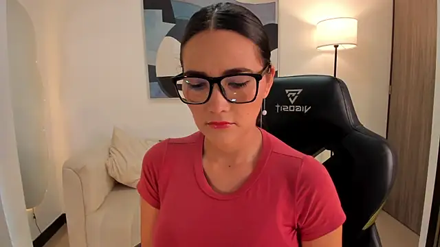 SaraParker  online show from 7, 5, 2026