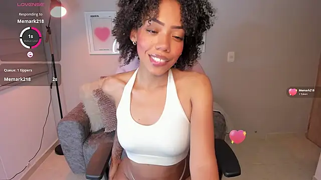 Snapshot of ashley_23_ chatting on 25, 6, 2026 ashley 23 online show from 25, 6, 2026