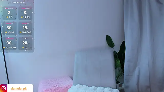 Snapshot of roxy_pk_ chatting on 13, 3, 2025 roxy pk online show from 13, 3, 2025