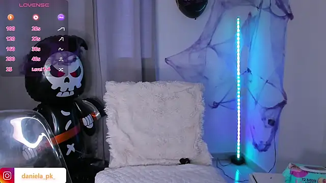 Snapshot of roxy_pk_ chatting on 22, 10, 2025 roxy pk online show from 22, 10, 2025