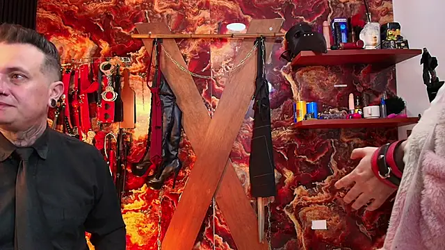 Snapshot of boy_n_girl chatting on 14, 11, 2025 boy n girl online show from 14, 11, 2025