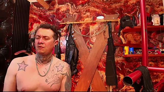 boy n girl online show from 5, 12, 2025