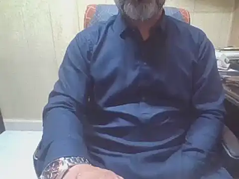 hairymaster95 online show from 18, 4, 2026