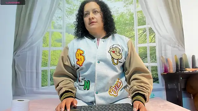 nikool32 online show from 2, 10, 2025