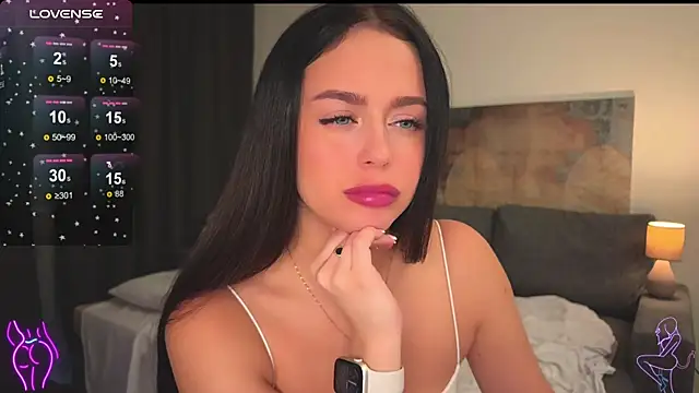 Megan Nilson online show from 8, 2, 2025