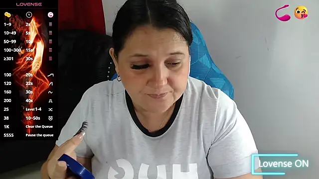 Kerly Doll online show from 9, 11, 2025