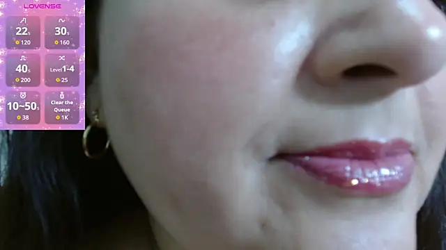 Kerly Doll online show from 25, 9, 2025