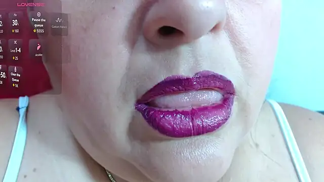 Kerly Doll online show from 28, 4, 2026