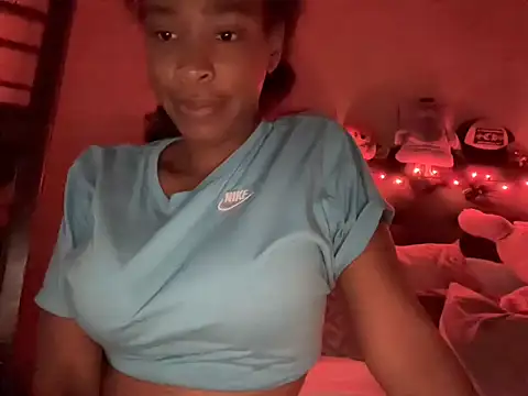 Cum2Charm online show from 25, 9, 2025