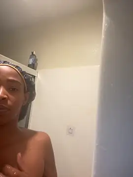 Cum2Charm online show from 7, 10, 2025