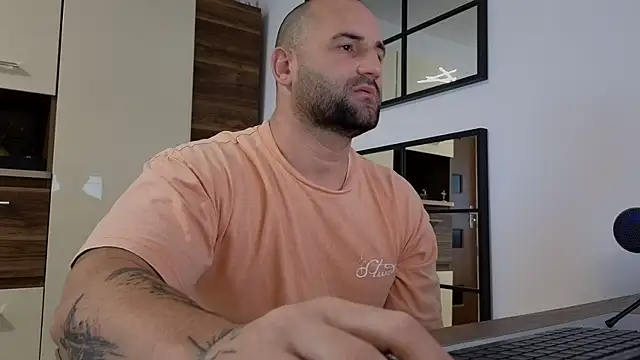 moonjoey online show from 22, 4, 2026