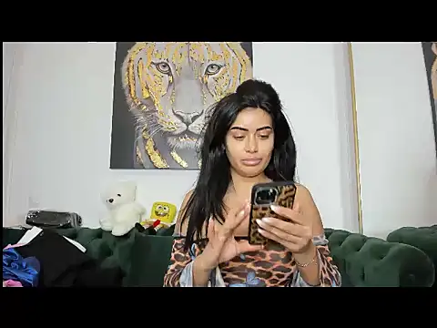 Snapshot of AnnaKarin chatting on 21, 2, 2025 AnnaKarin online show from 21, 2, 2025