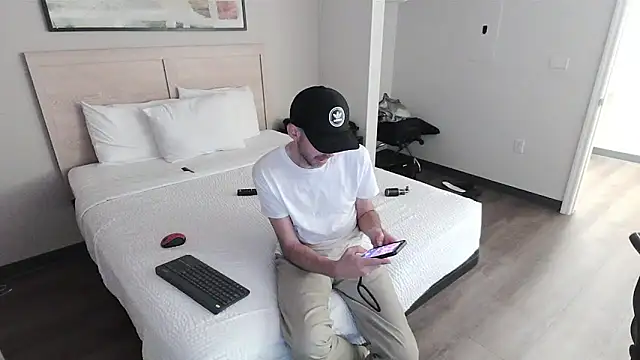 Snapshot of smokenstrokex chatting on 19, 3, 2026 smokenstrokex online show from 19, 3, 2026