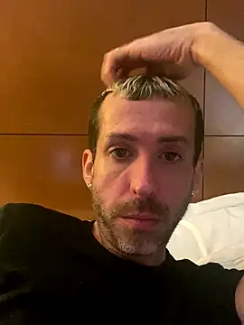 Snapshot of smokenstrokex chatting on 13, 9, 2025 smokenstrokex online show from 13, 9, 2025